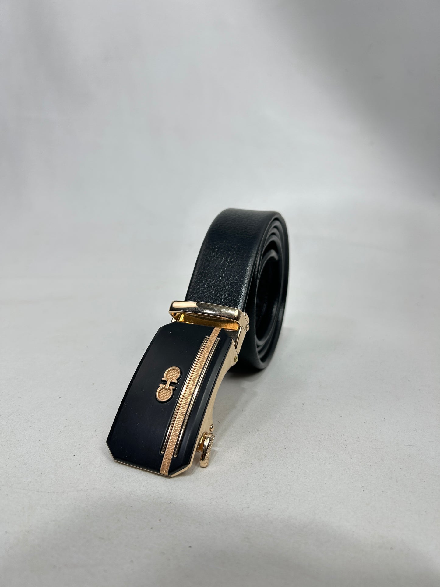 Oyifan Faux Leather Belt For Men MB64