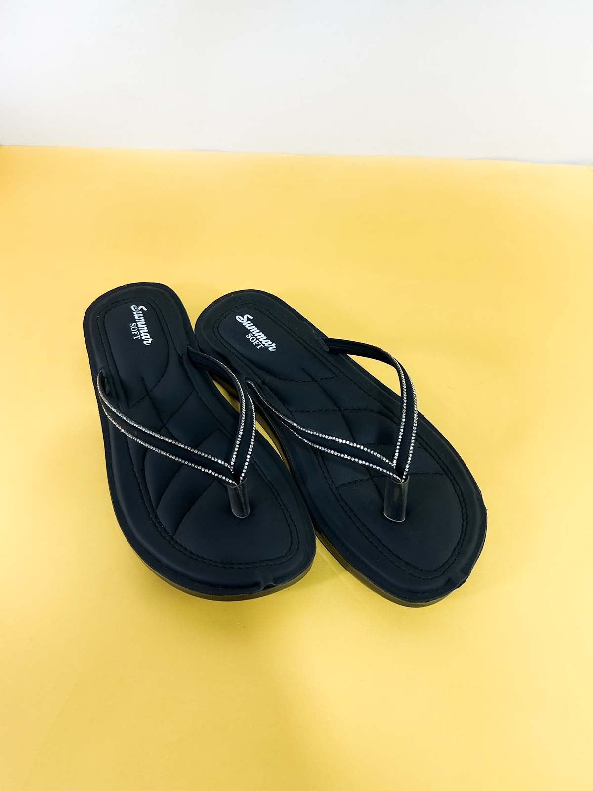 Black Casual Slipper for Women WS53