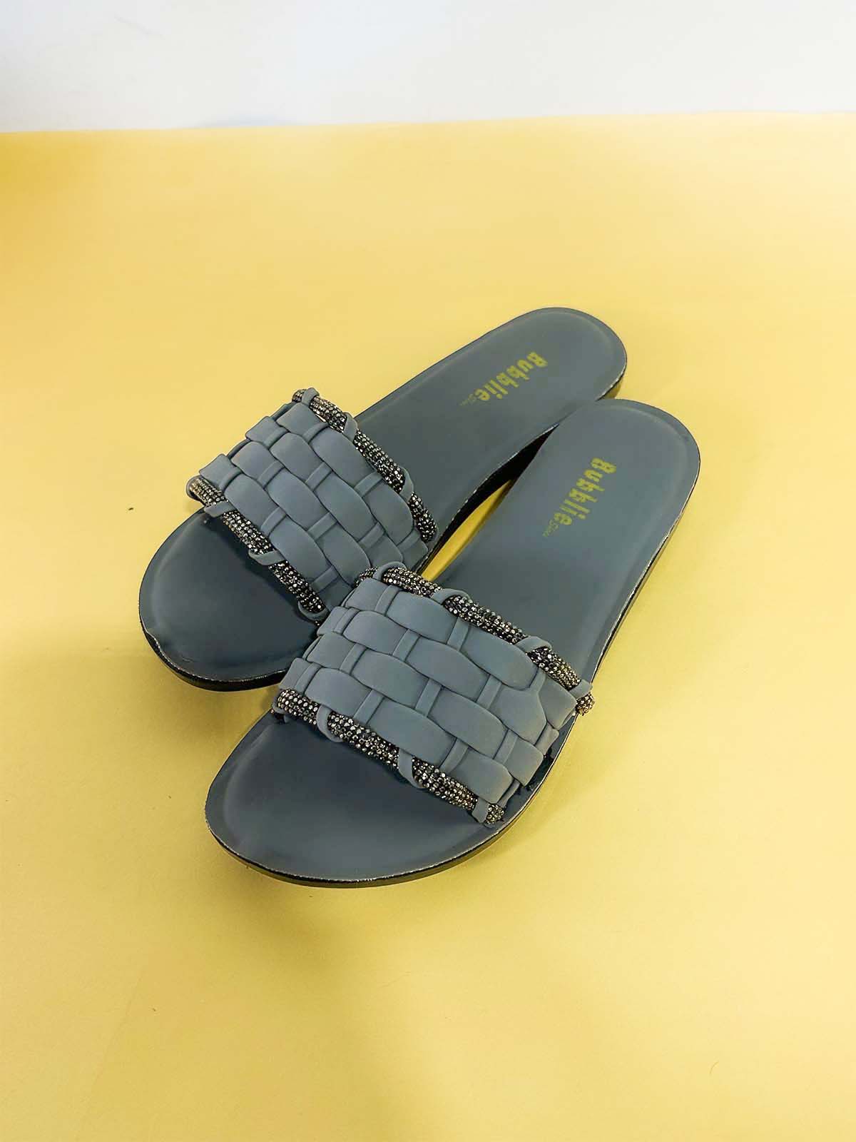 Grey Casual Slipper for Women WS56