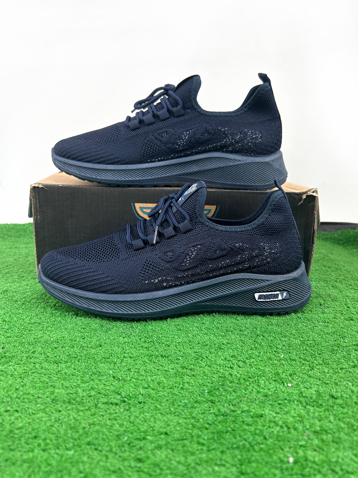 Blue Casual Sneakers For Men MJS131