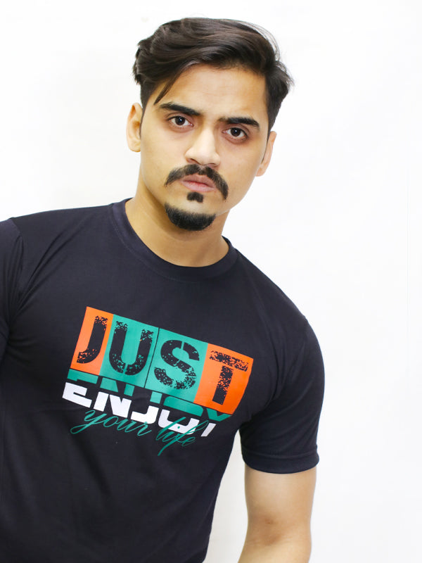 M Men's T-Shirt Enjoy Black