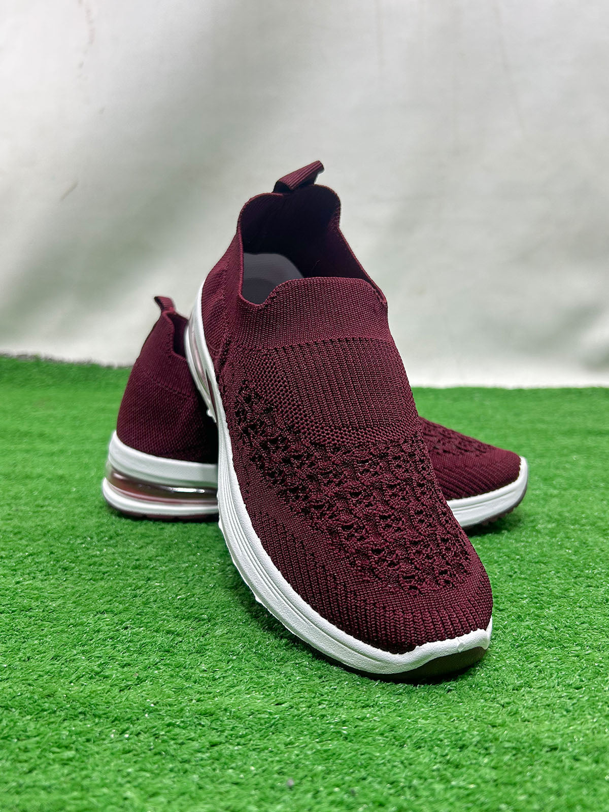 Maroon Sneakers For Women/Girls GWS61