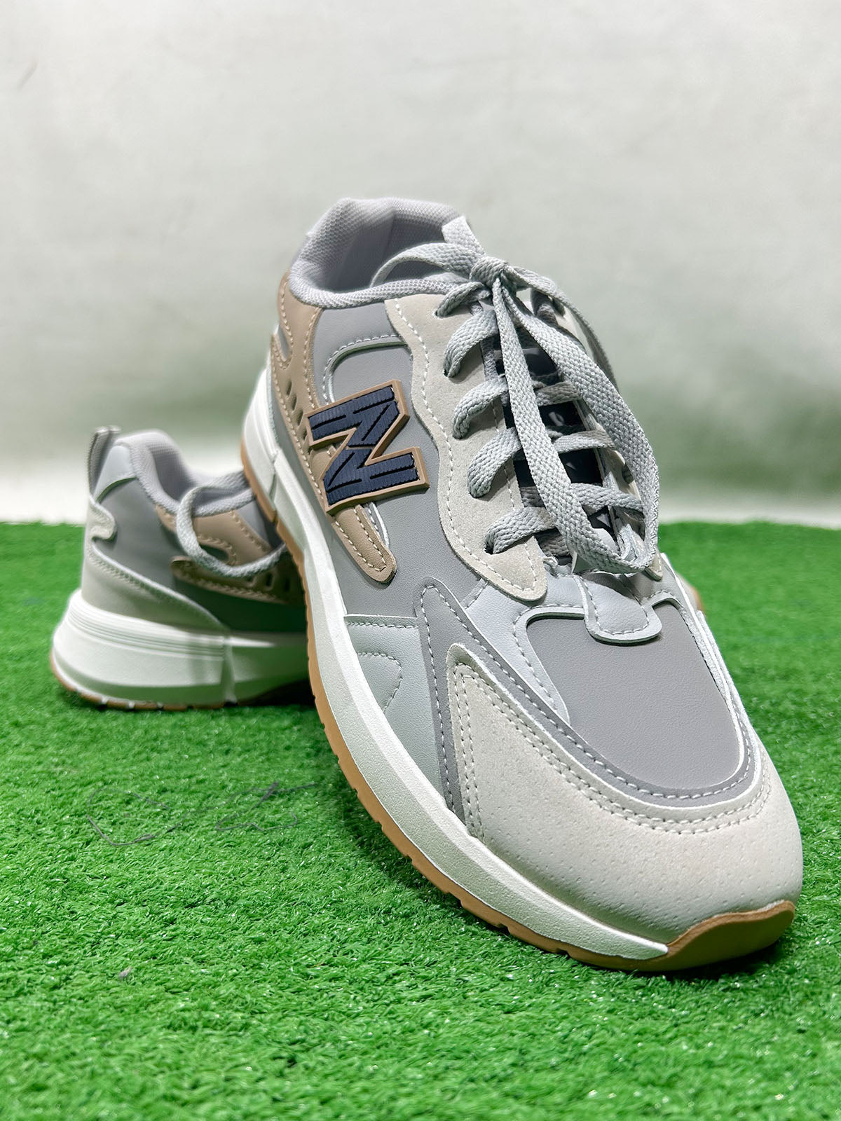 Light Grey Casual Sneakers For Men MJS217