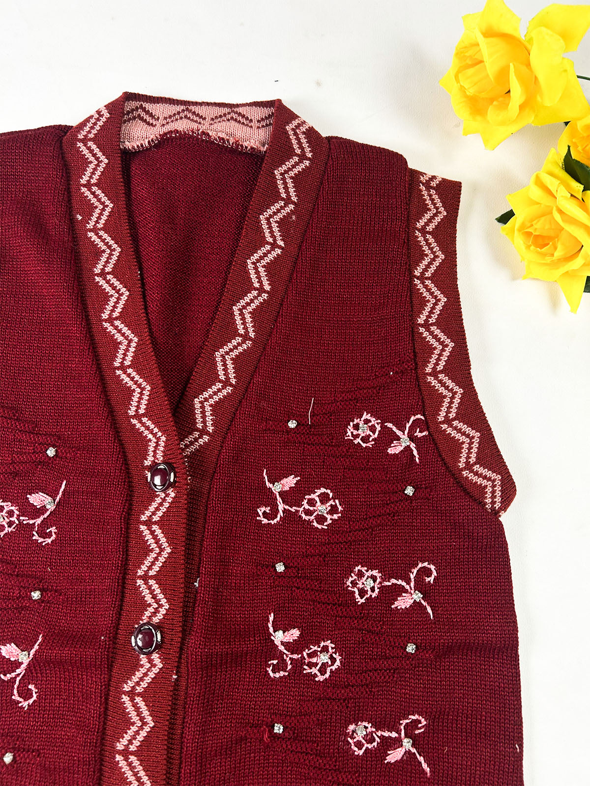 Red Sleeveless Sweater For Women WSW125