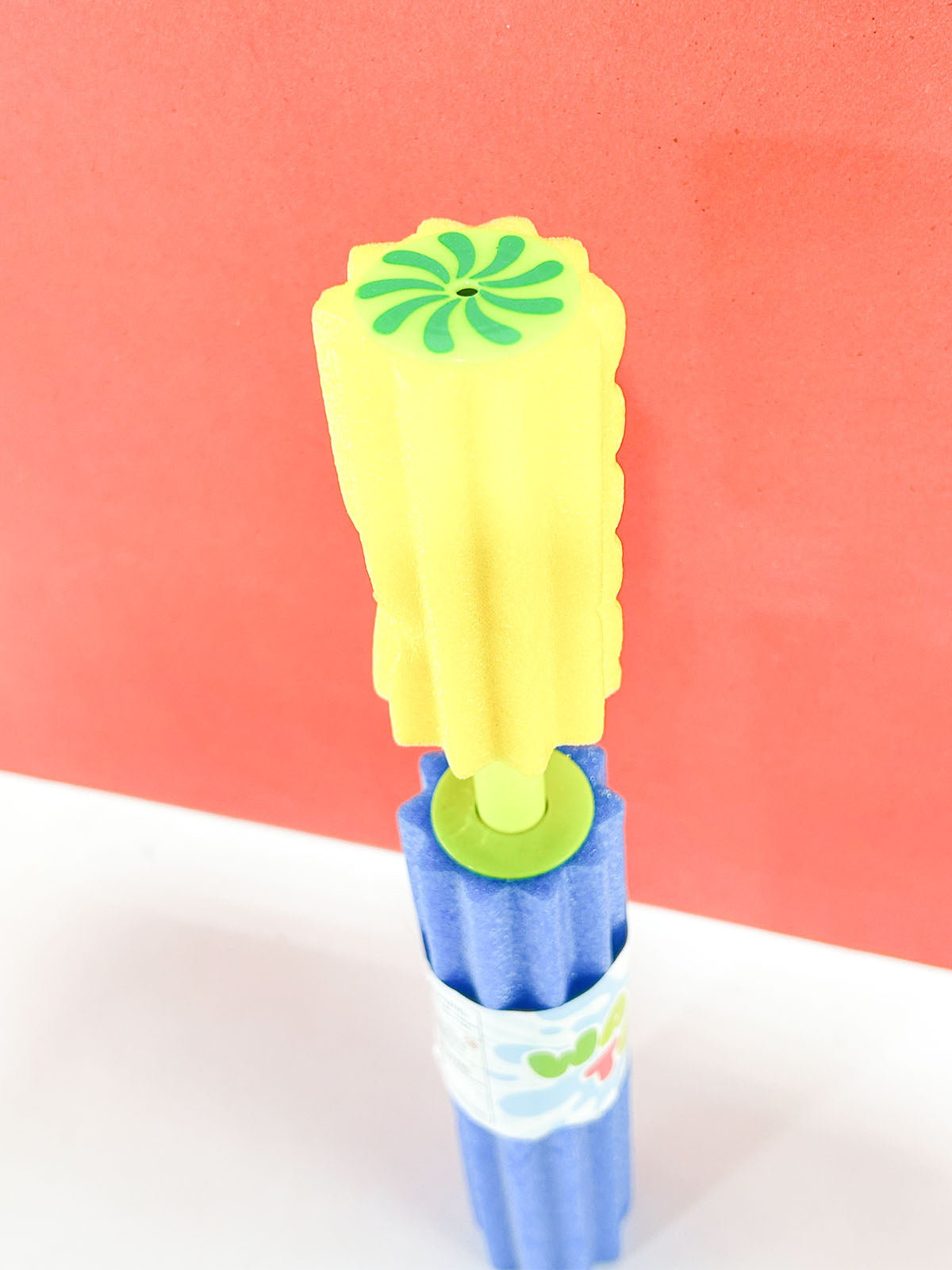 Kids Water Shooter Toy With Hand Pump