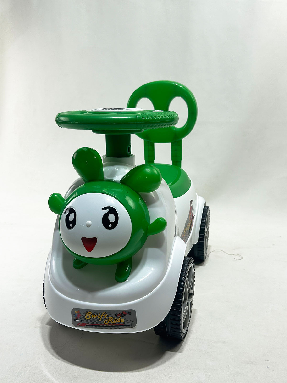 Smiling Ladybug Design Kids Ride-On Push Car with Steering Wheel – Green & White
