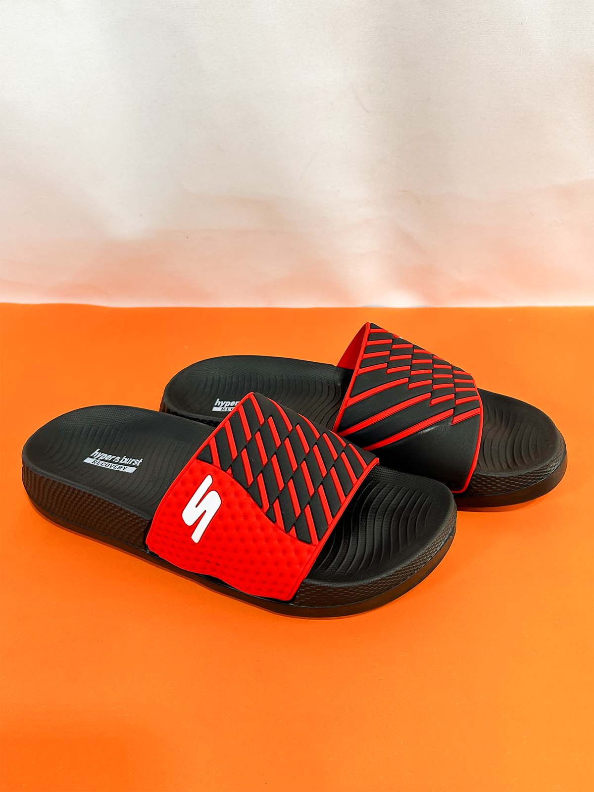Red Comfortable Slipper for Men MC104