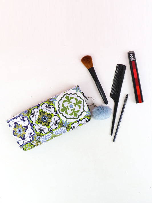 Printed Zipped Wallet for Girls 35