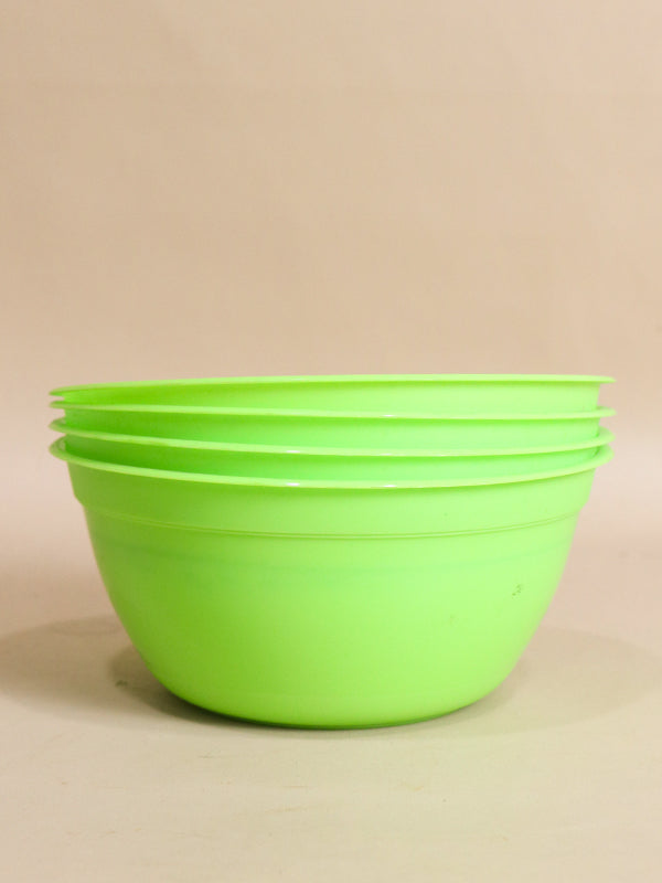 Light Green Pack Of 4 Plastic Bowls MB13