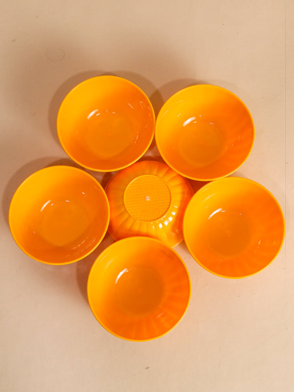 Yellow Pack Of 6 Plastic Bowls MB14