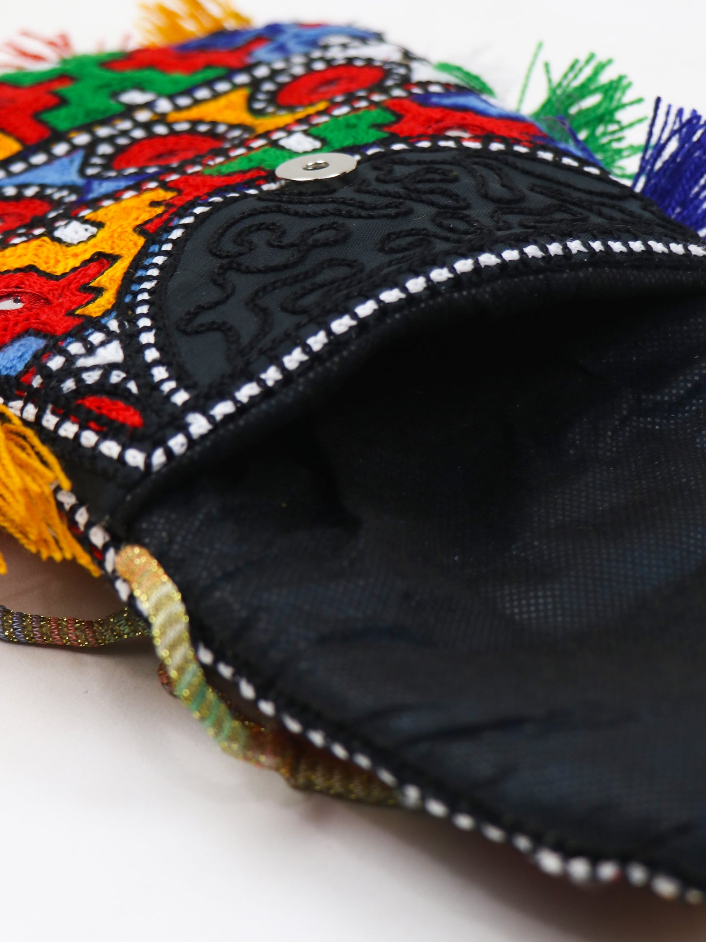 Women's Traditional Mini Handbag Flowers - Multicolor