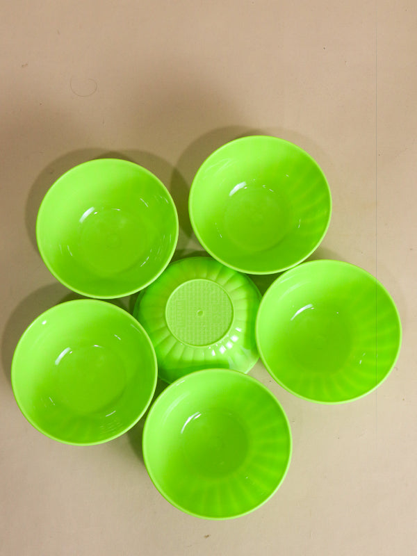 Light Green Pack Of 6 Plastic Bowls MB14