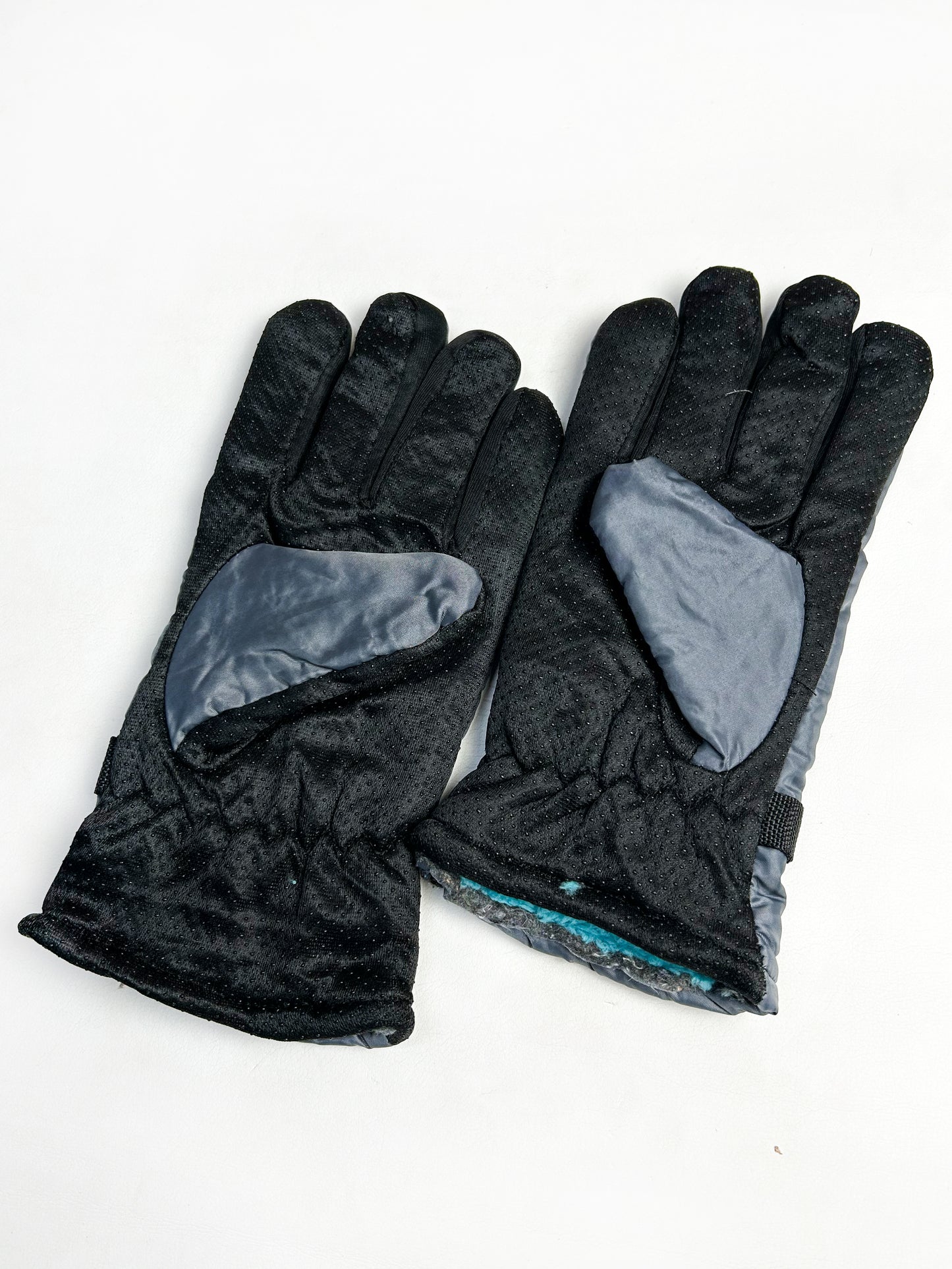 Grey Winter Gloves For Women / Girls Winter Gloves / Full Finger Gloves WG07