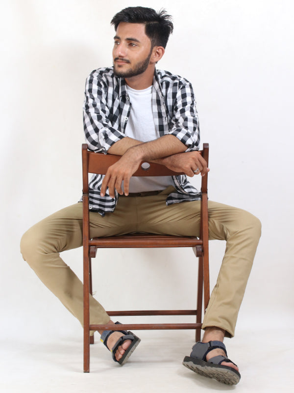 MCS09 AZ Men's Cotton Casual Shirt Black & White Checks
