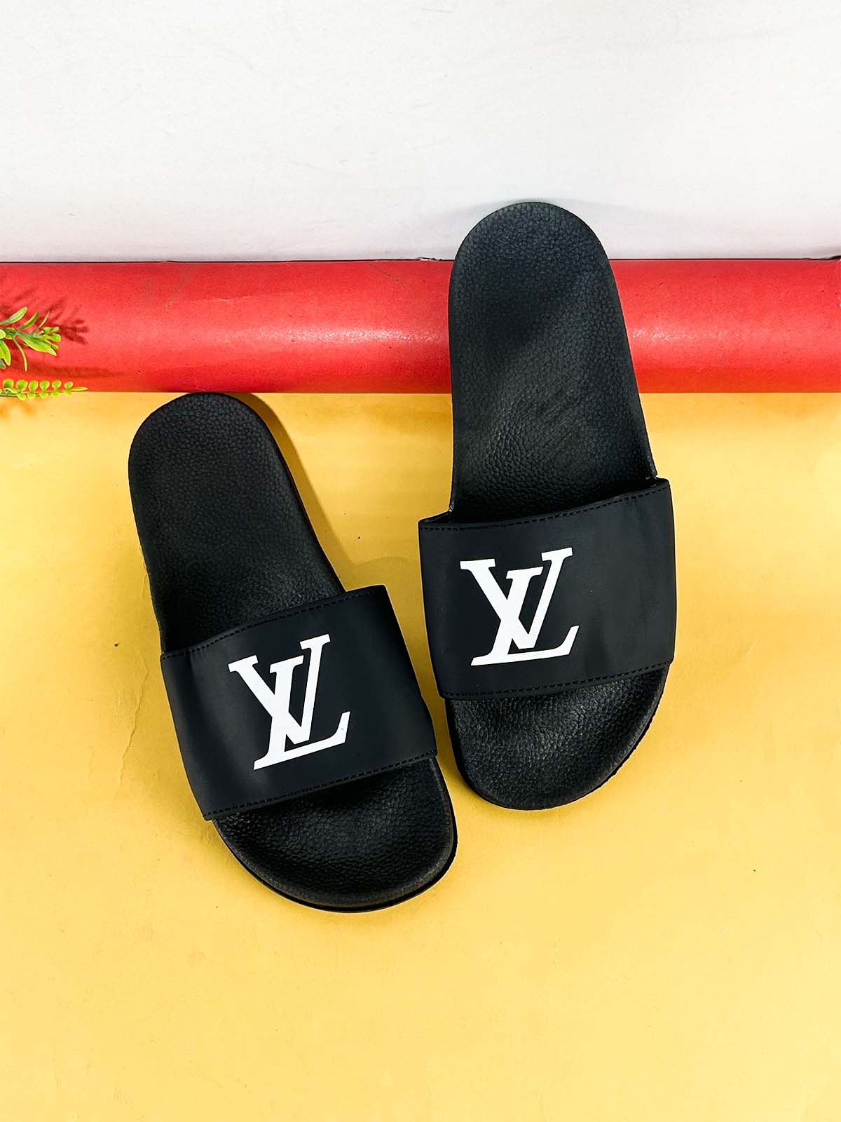 Black Comfortable Slipper for Men MC161