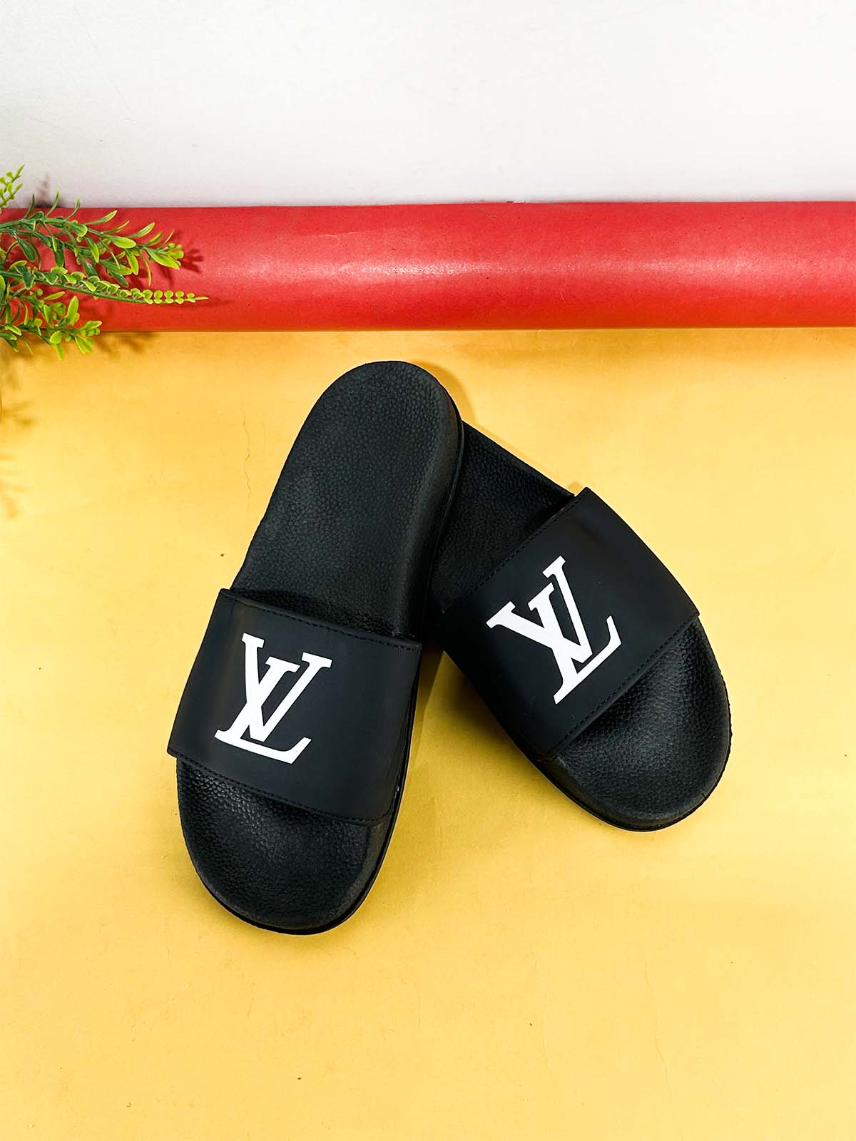 Black Comfortable Slipper for Men MC161