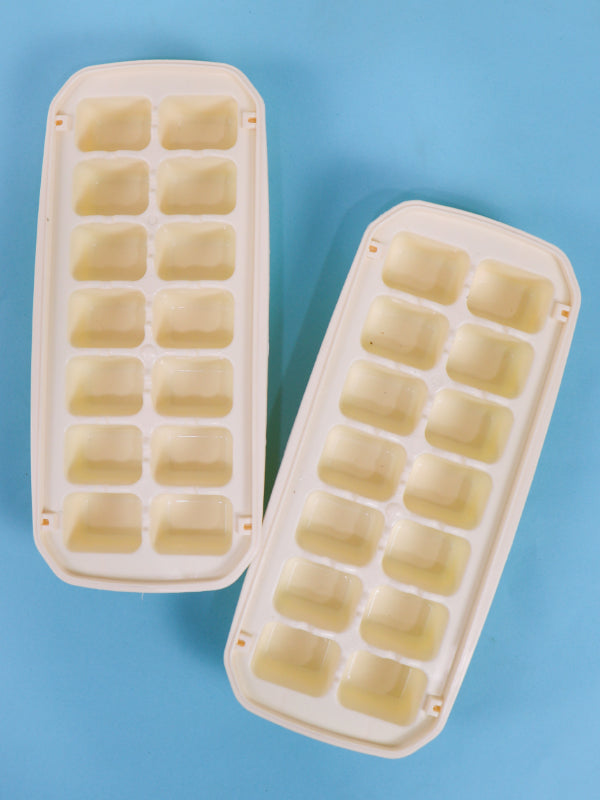 KTC10 Frosty Pack of 2 Ice Cubes Tray (14 Cubes) Off White