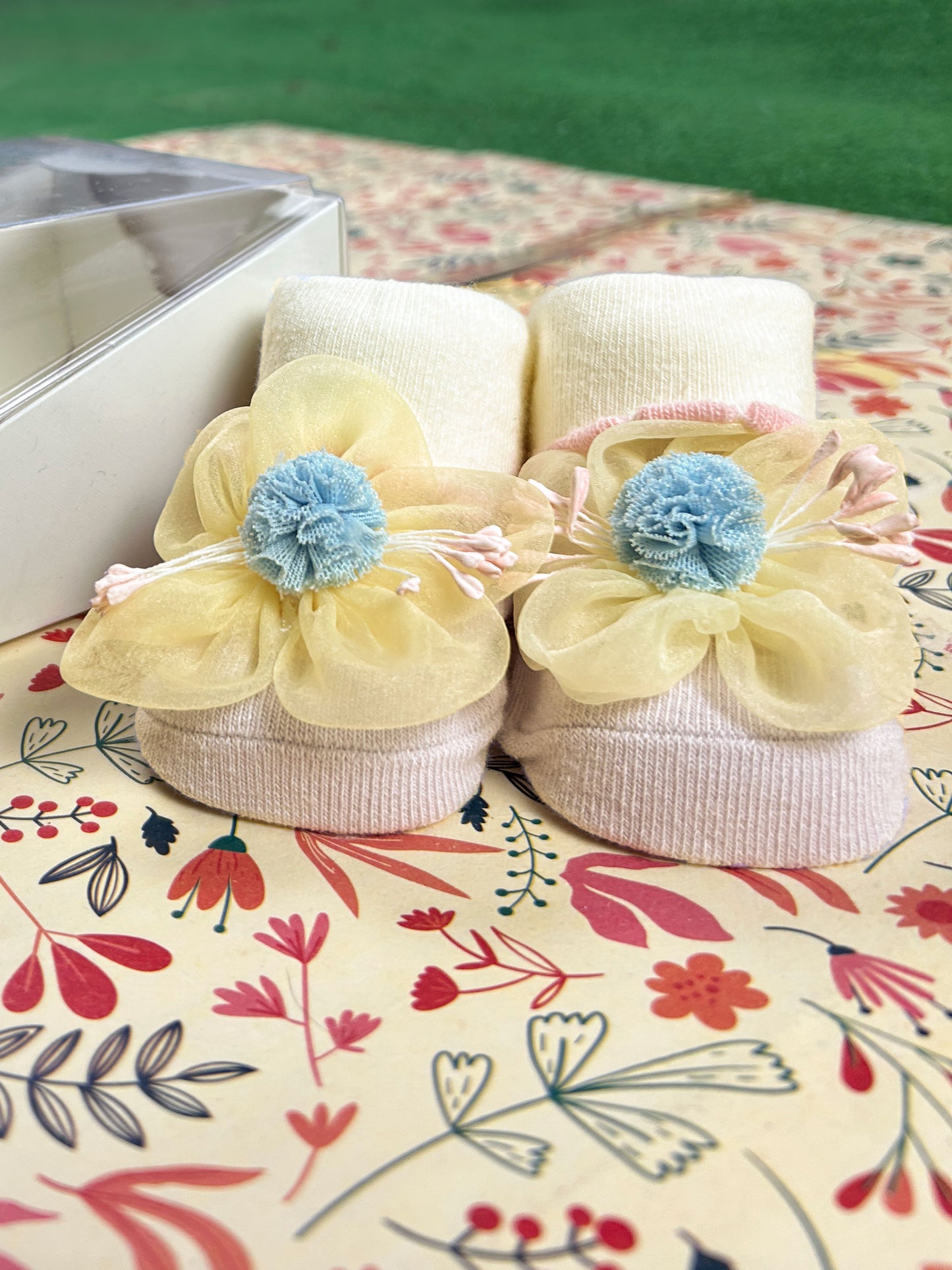 Floral Booties For Newborn NB14