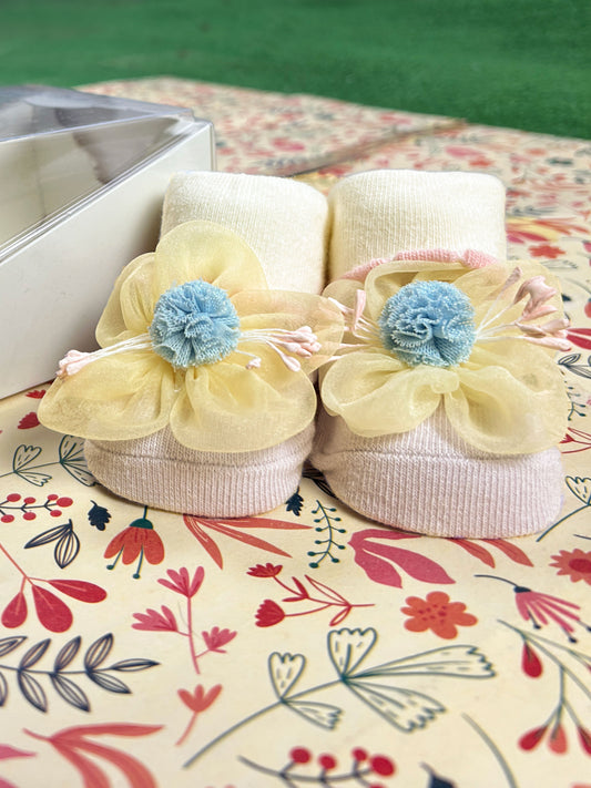 Floral Booties For Newborn NB14