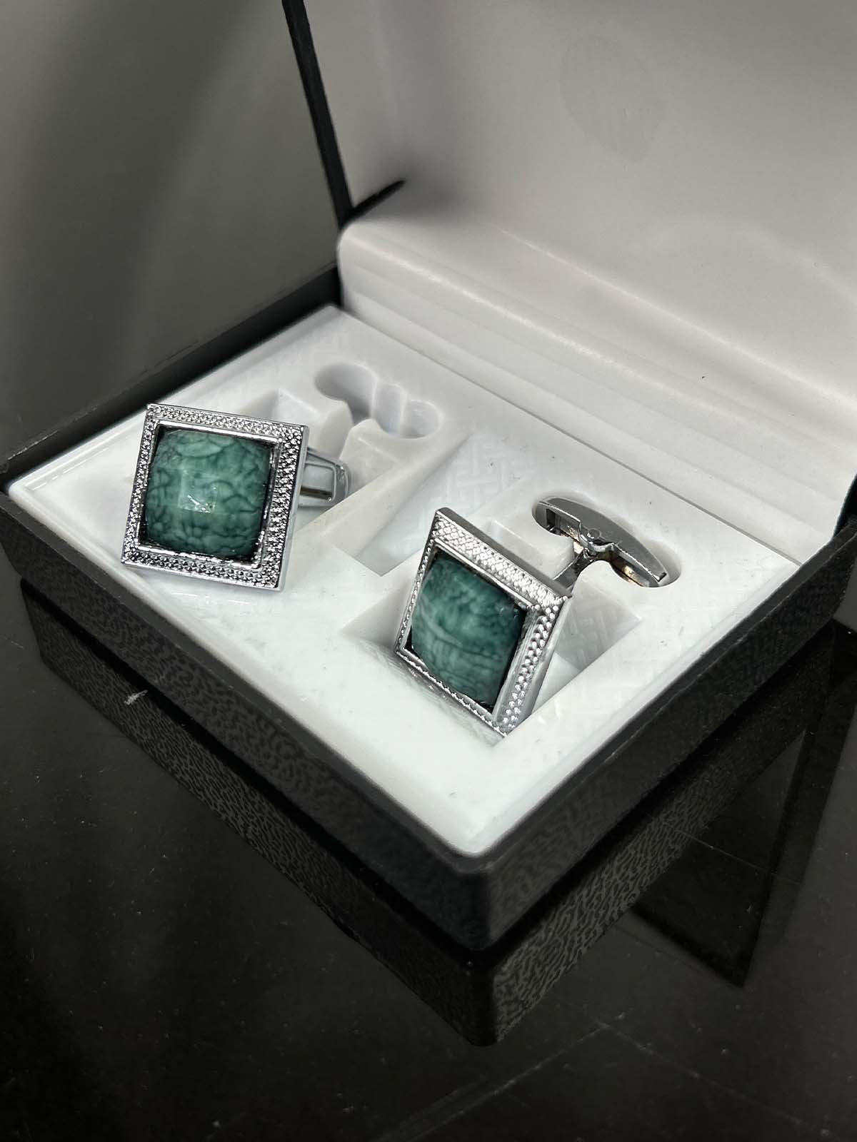 Cufflinks for Men MC18