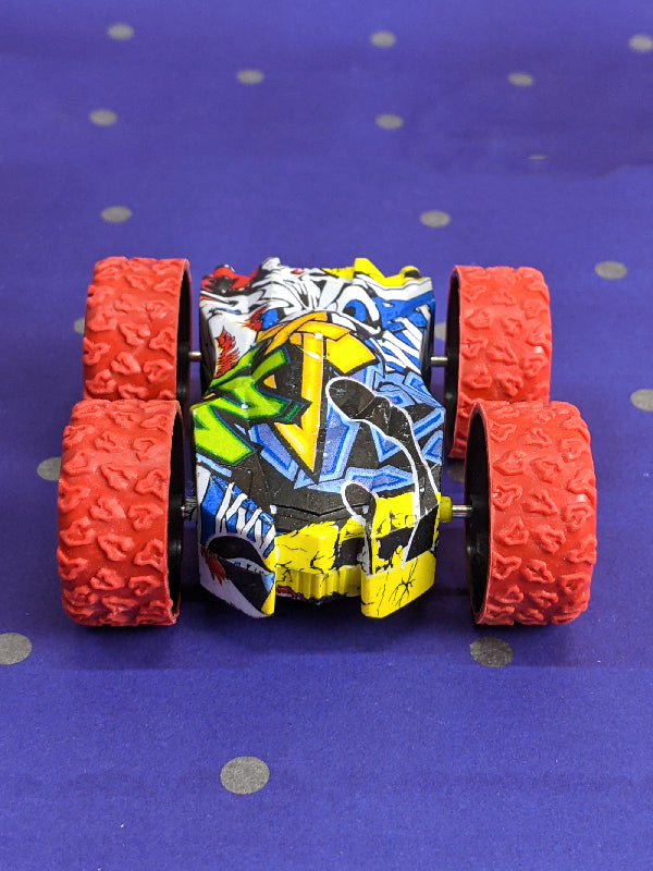 Inertia Graffiti Stunt Friction Car