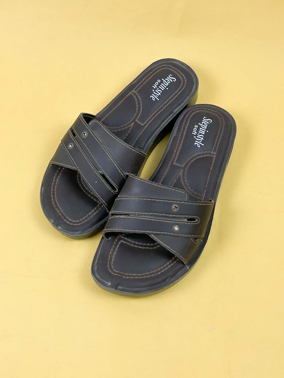 Brown Casual Slipper for Women WS60