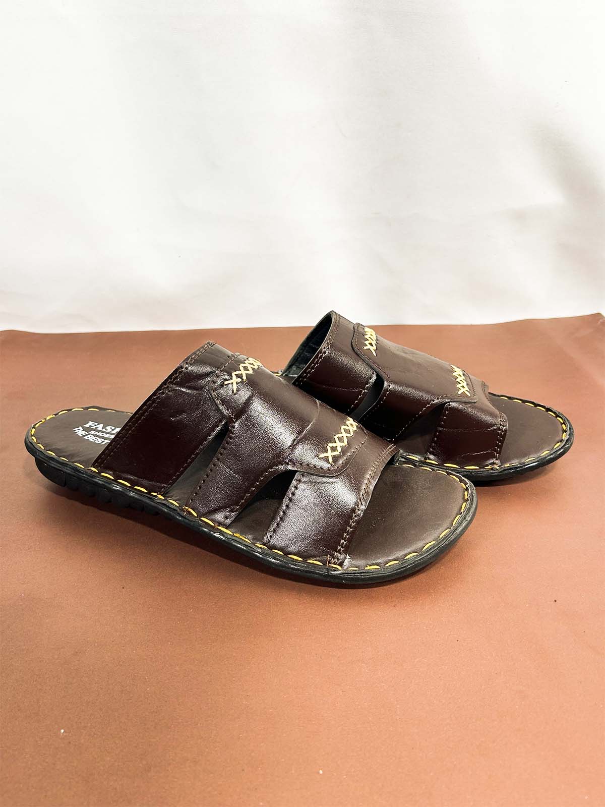Brown Casual Slippers for Men MC114