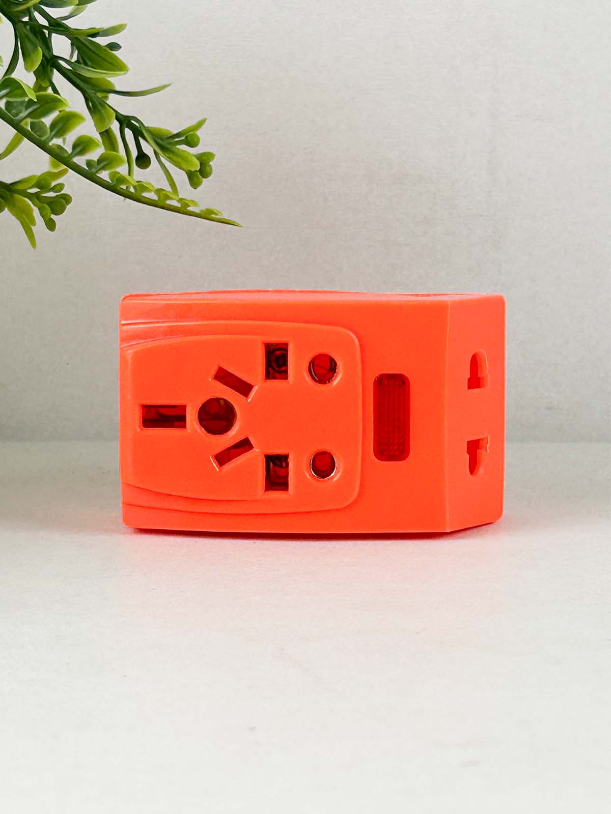 Multi-Functional Travel Adapter/Universal Socket Travel Plug Adapter Multicolor