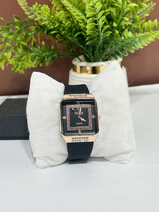 Black Stylish Wrist Watch for Women WW149