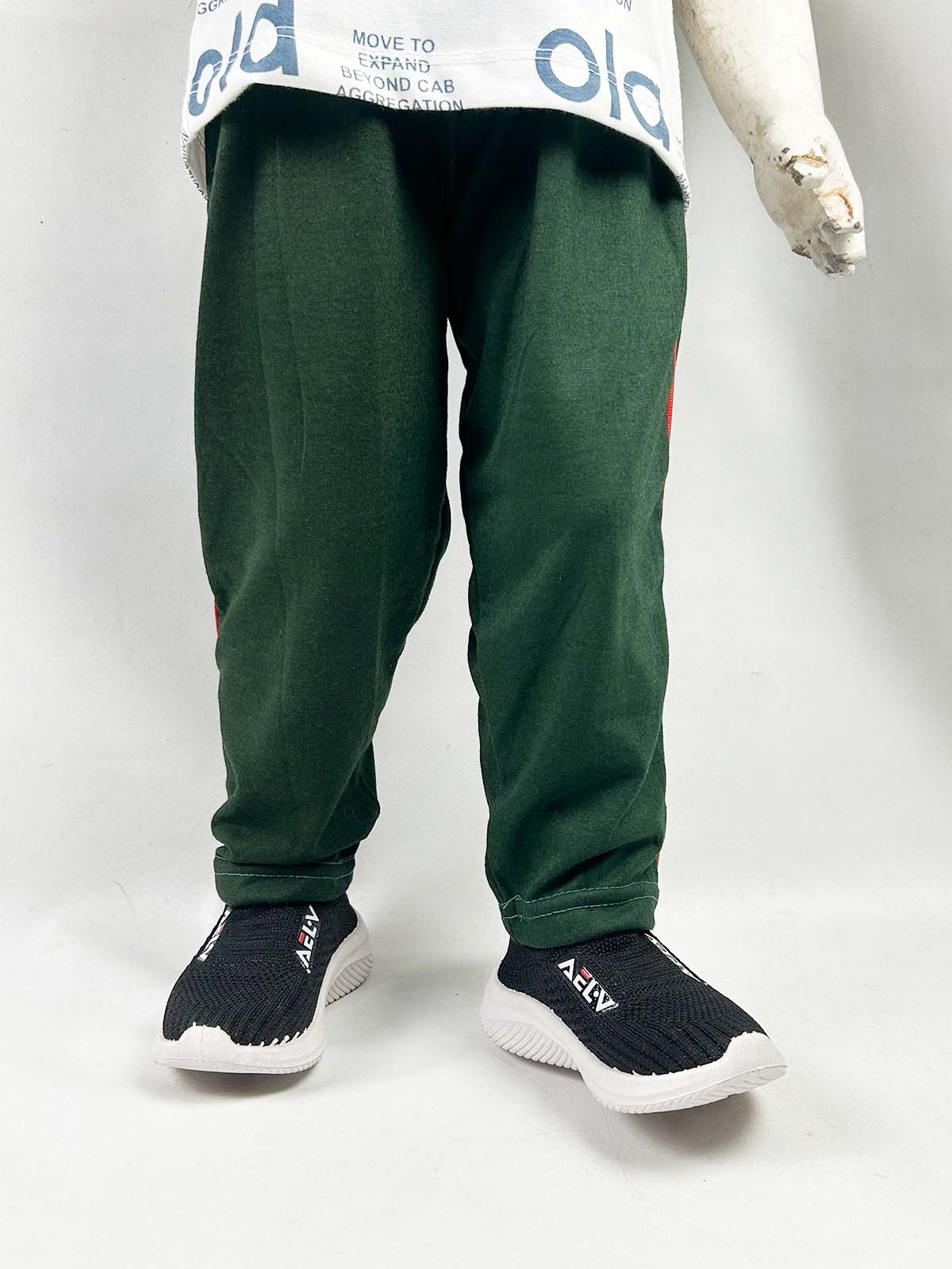 2Yrs - 5Yrs Green Trouser For Boys BT64