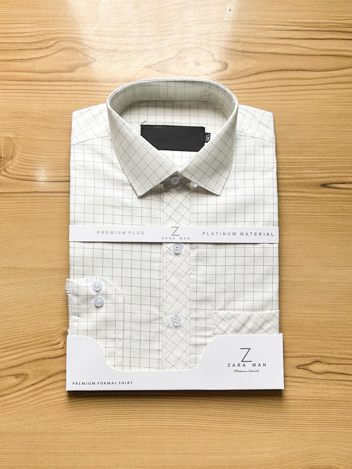 Off White Checks Formal Dress Shirt For Men MFS497