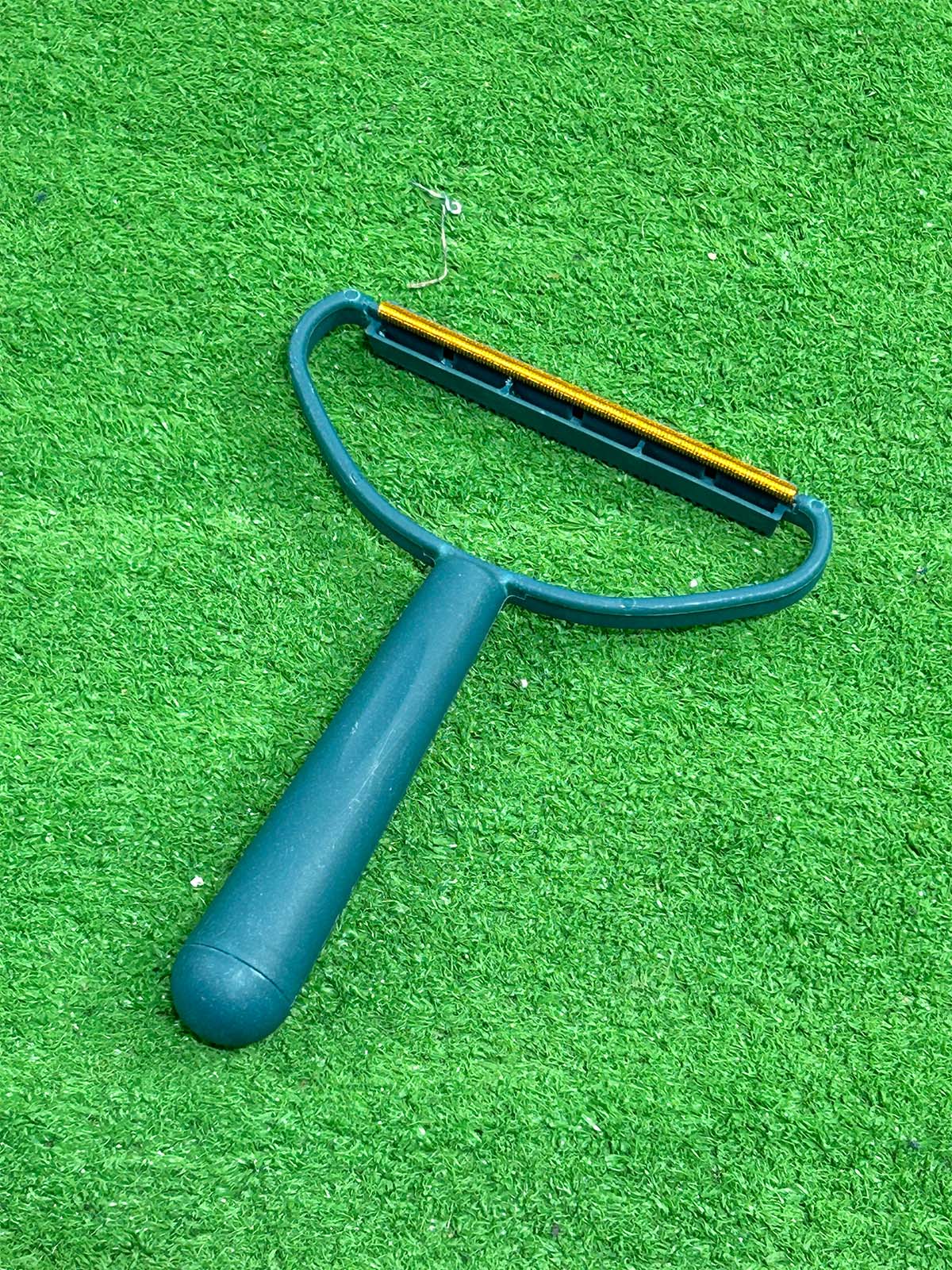 Mini Lint Remover Multicolor D100