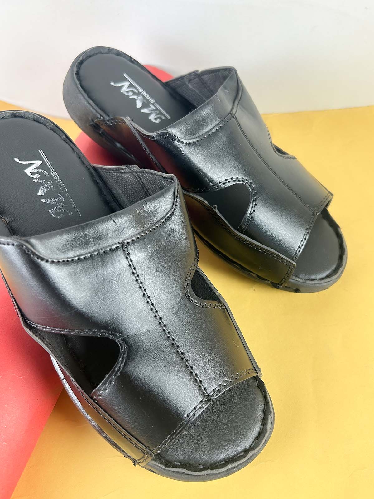 Black Casual Slippers for Men MC169