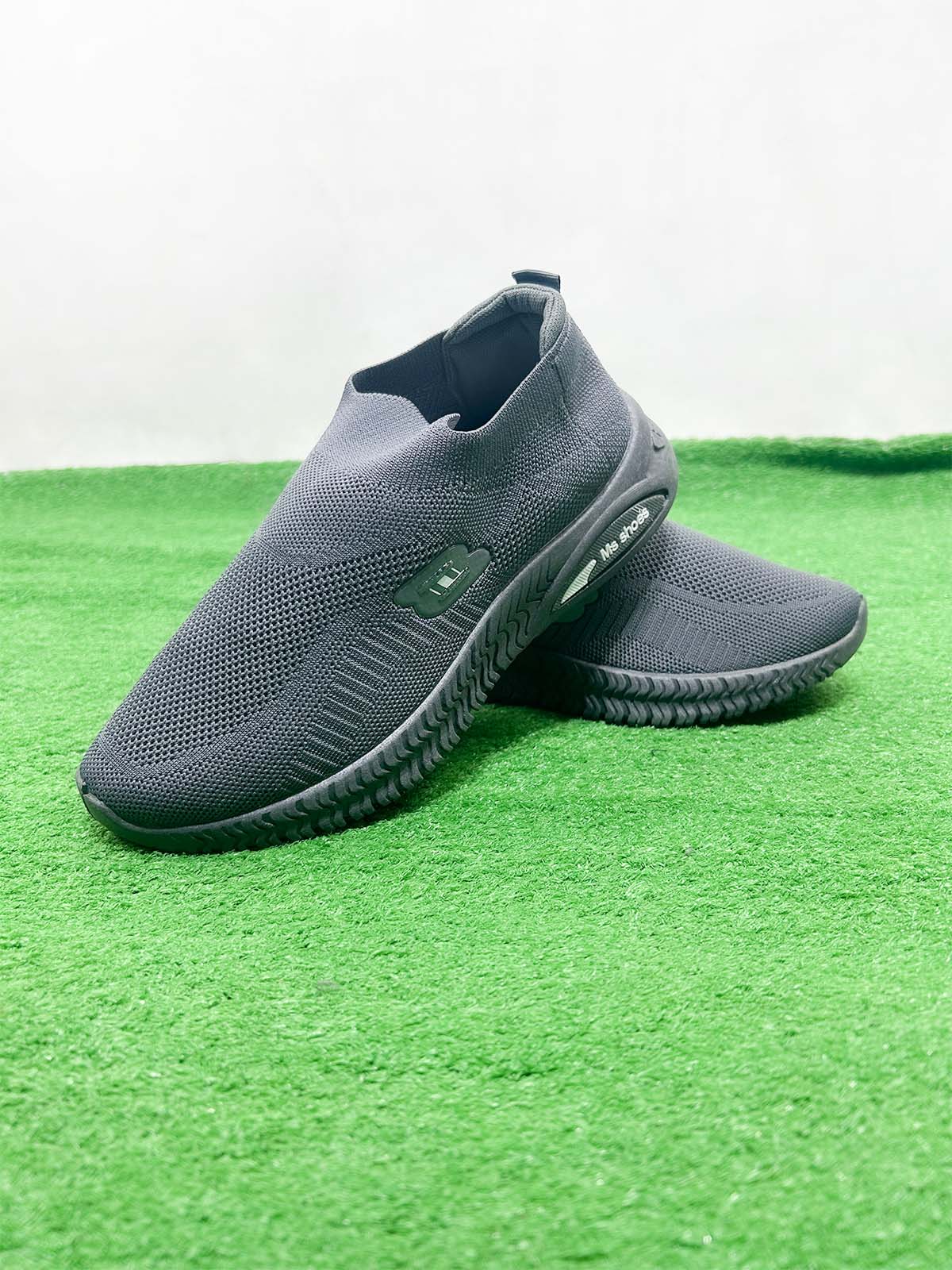 Grey Casual Sneakers For Men MJS203