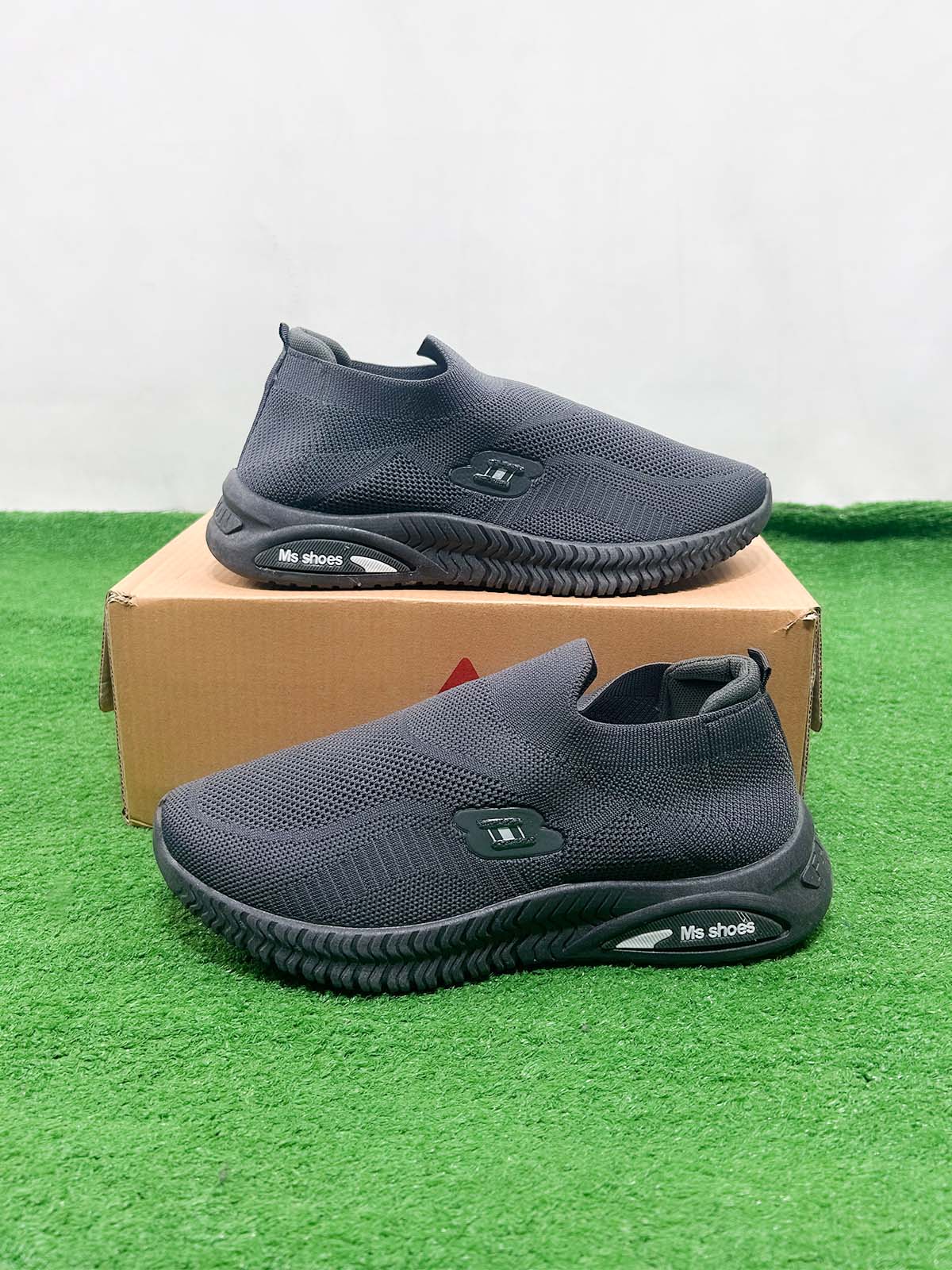 Grey Casual Sneakers For Men MJS203