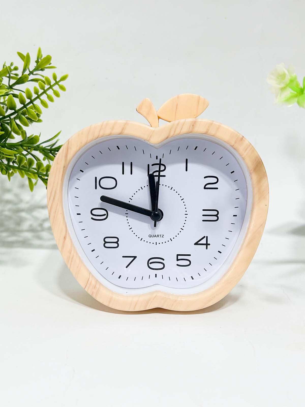 Fawn Apple Alarm Clock WTB46