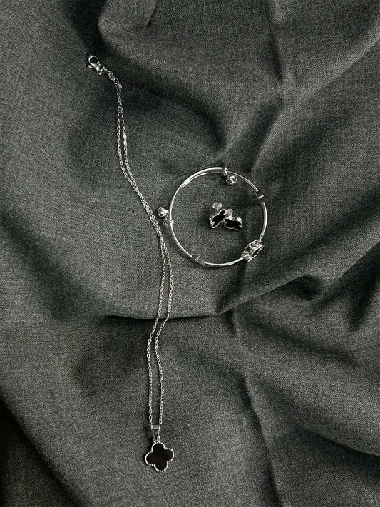 Silver Clover Necklace Earrings & Bracelet Set WGN11