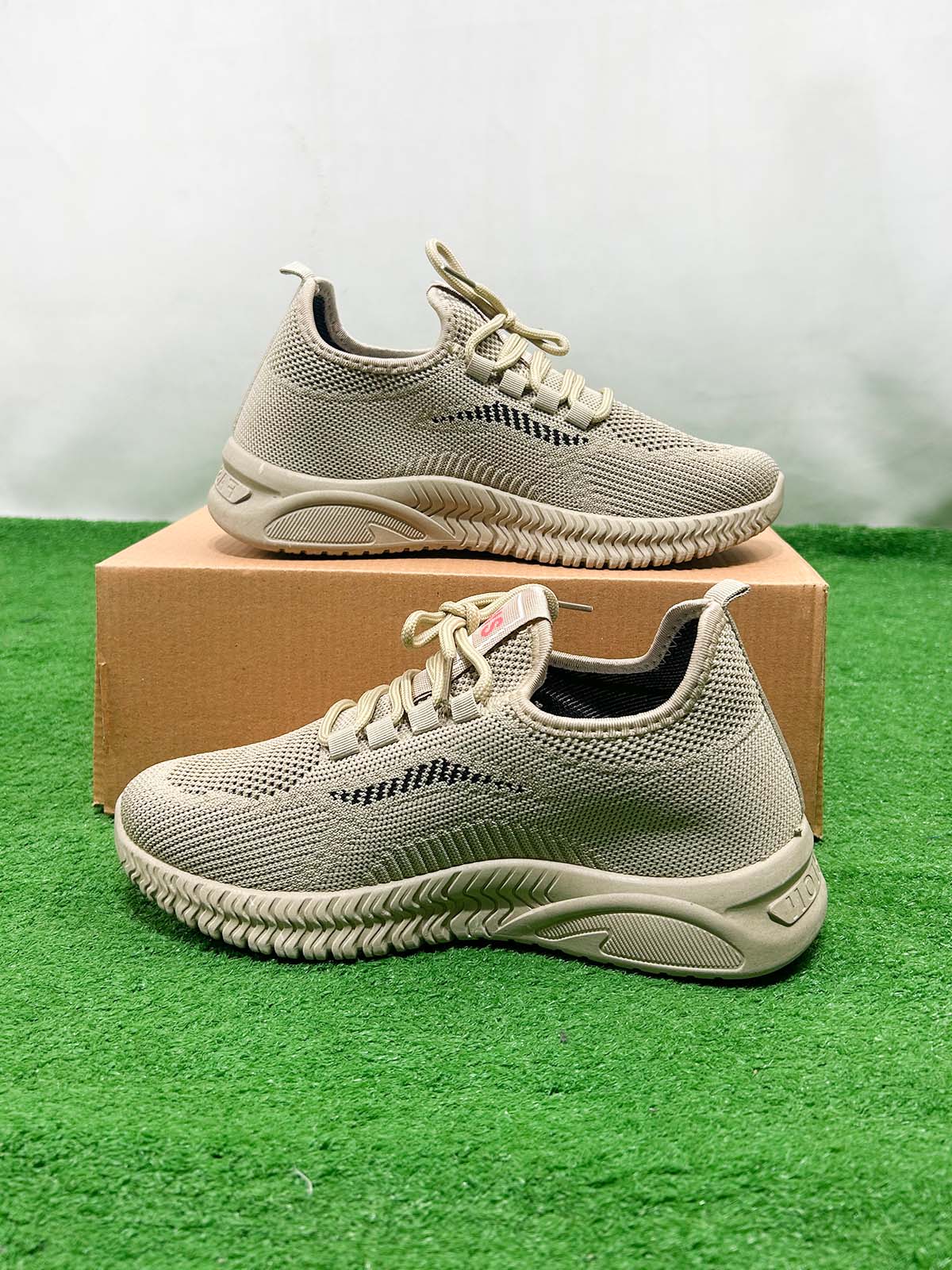 Fawn Casual Sneakers For Men MJS212