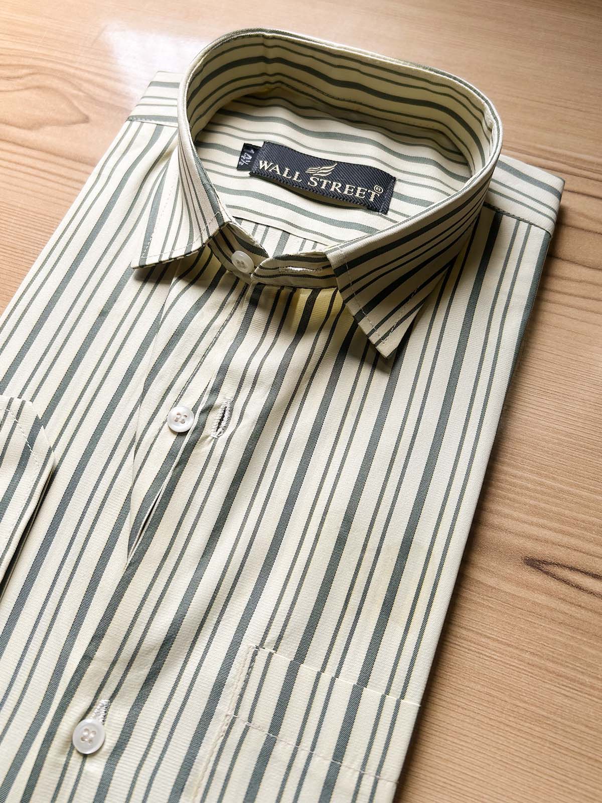 Light Yellow Lines Formal Dress Shirt For Men MFS566