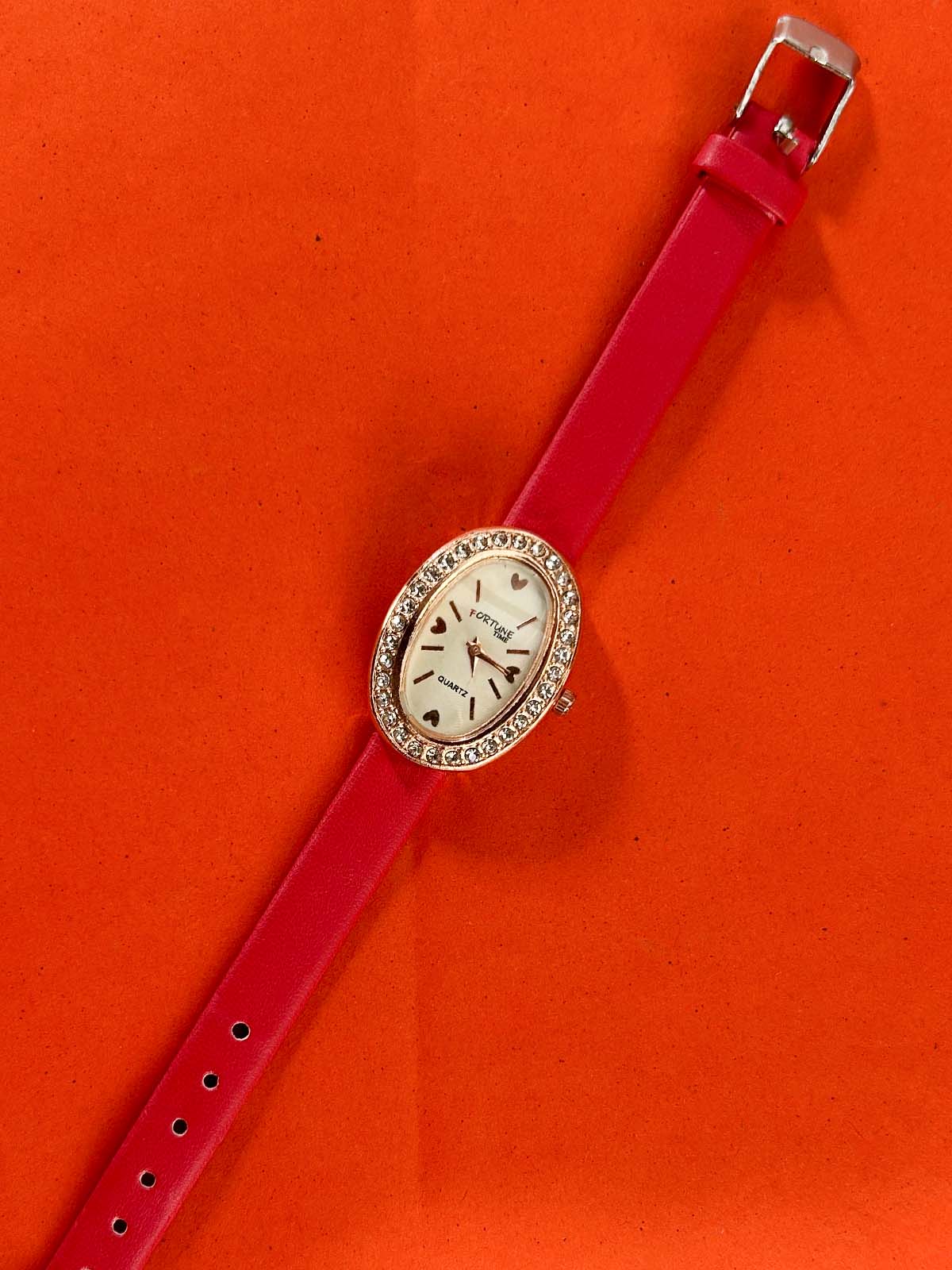 Red Stylish Wrist Watch for Women WW140