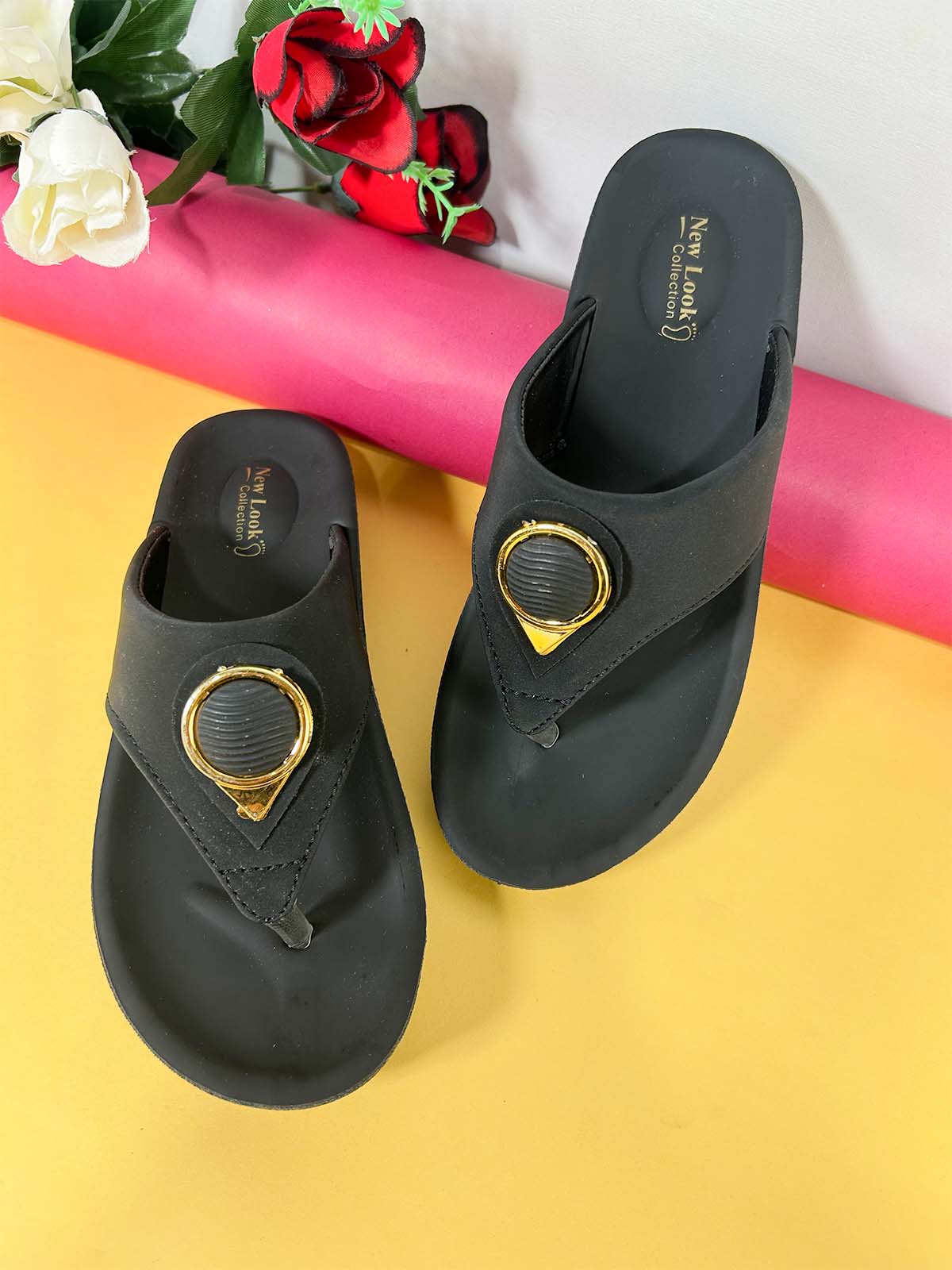 Black Casual Slipper for Women WS44