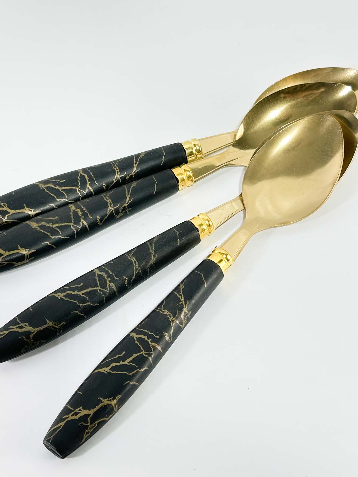 Pack of 4 Golden Table Spoons D114