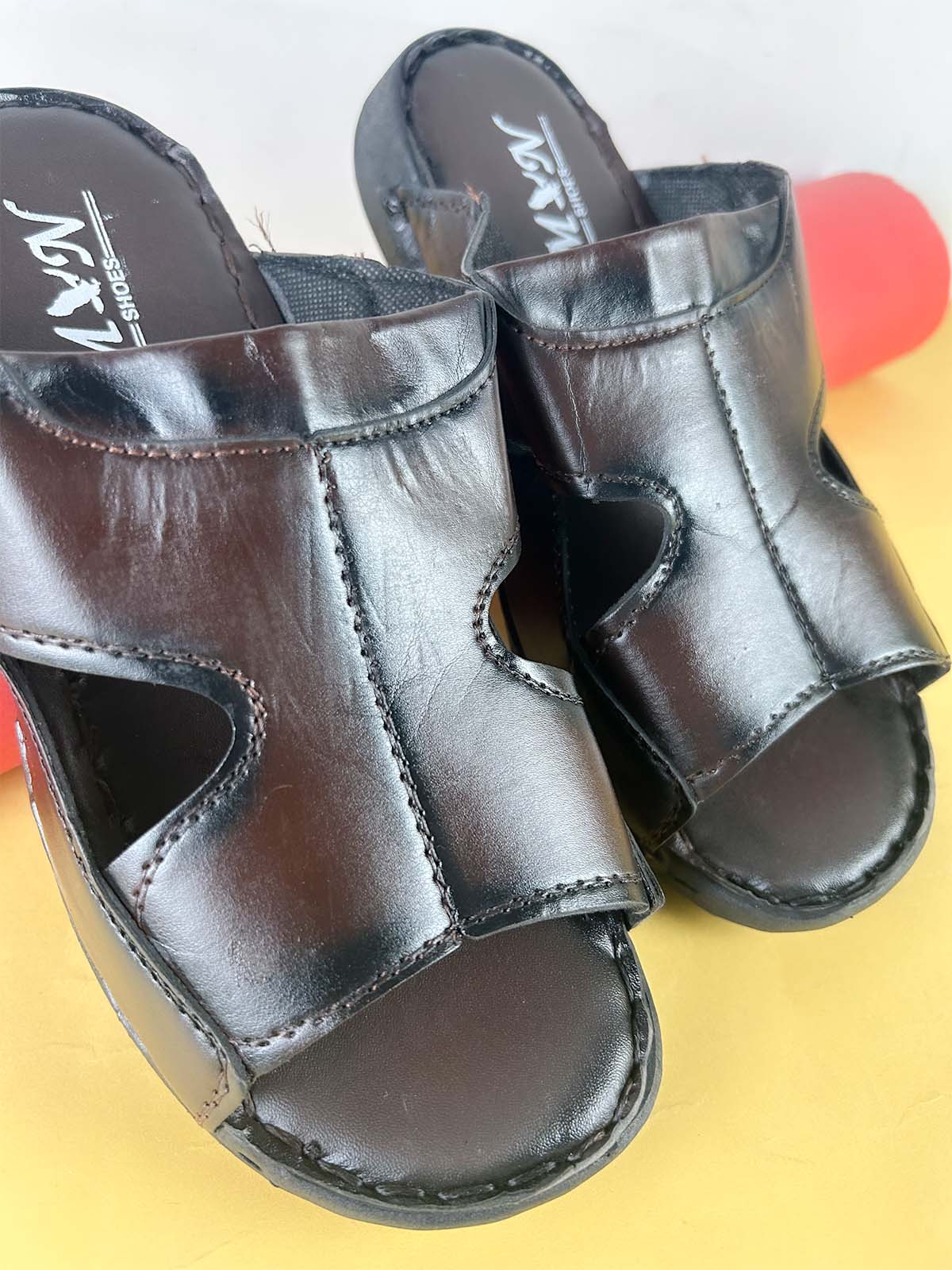 Brown Casual Slippers for Men MC167