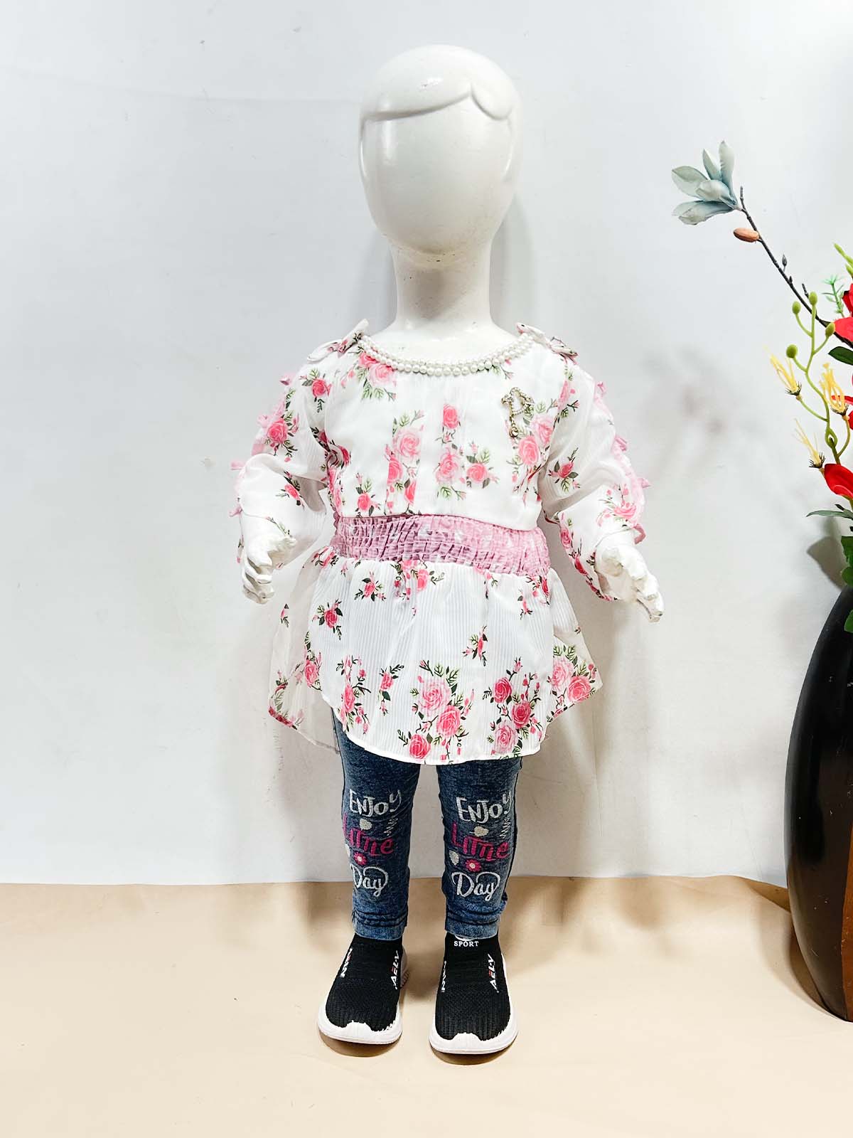 1Yr - 7Yrs White Suit For Girls TG GS451