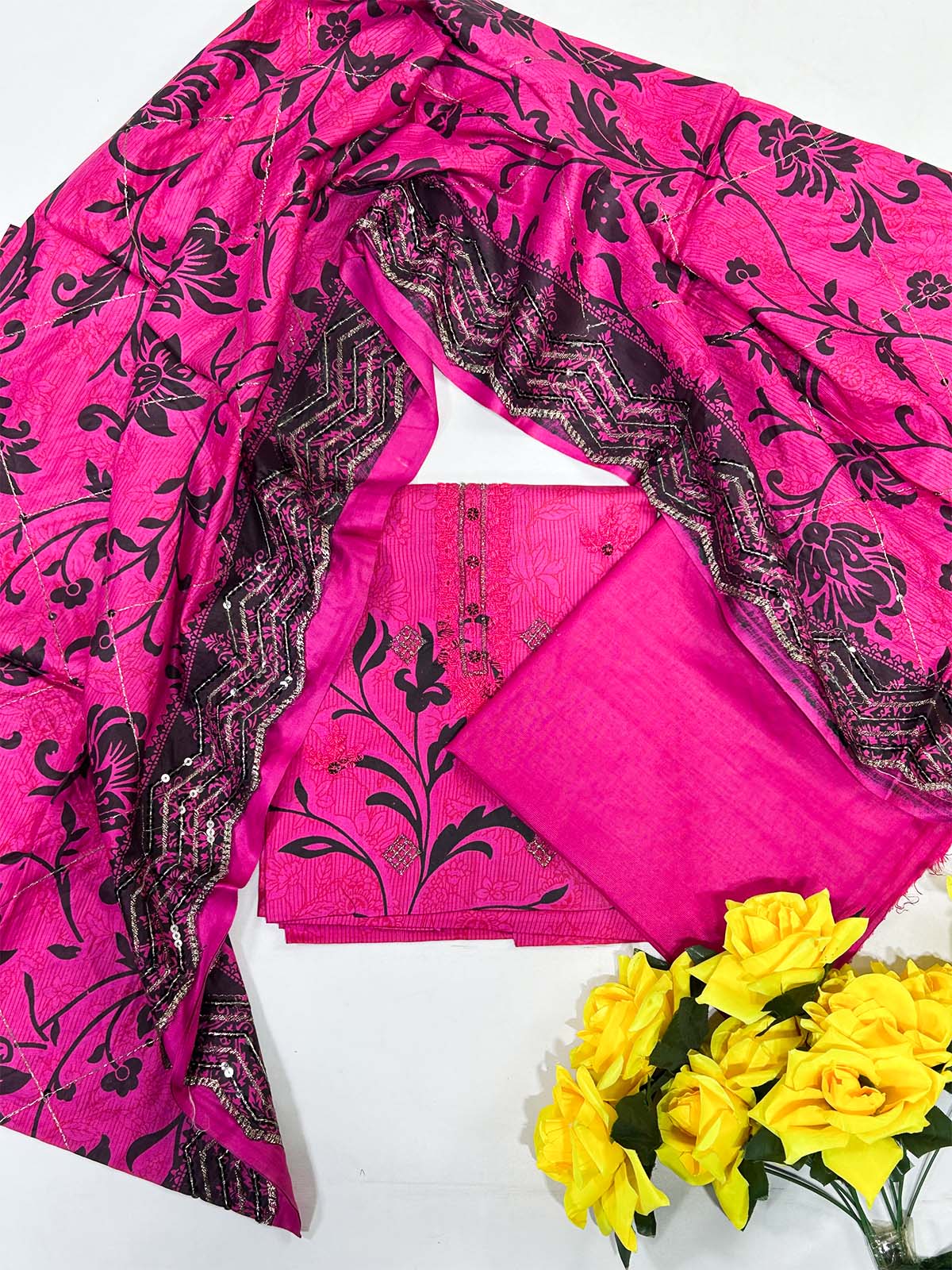 3Pcs Unstitched Digital Lawn Suit For Women WU179