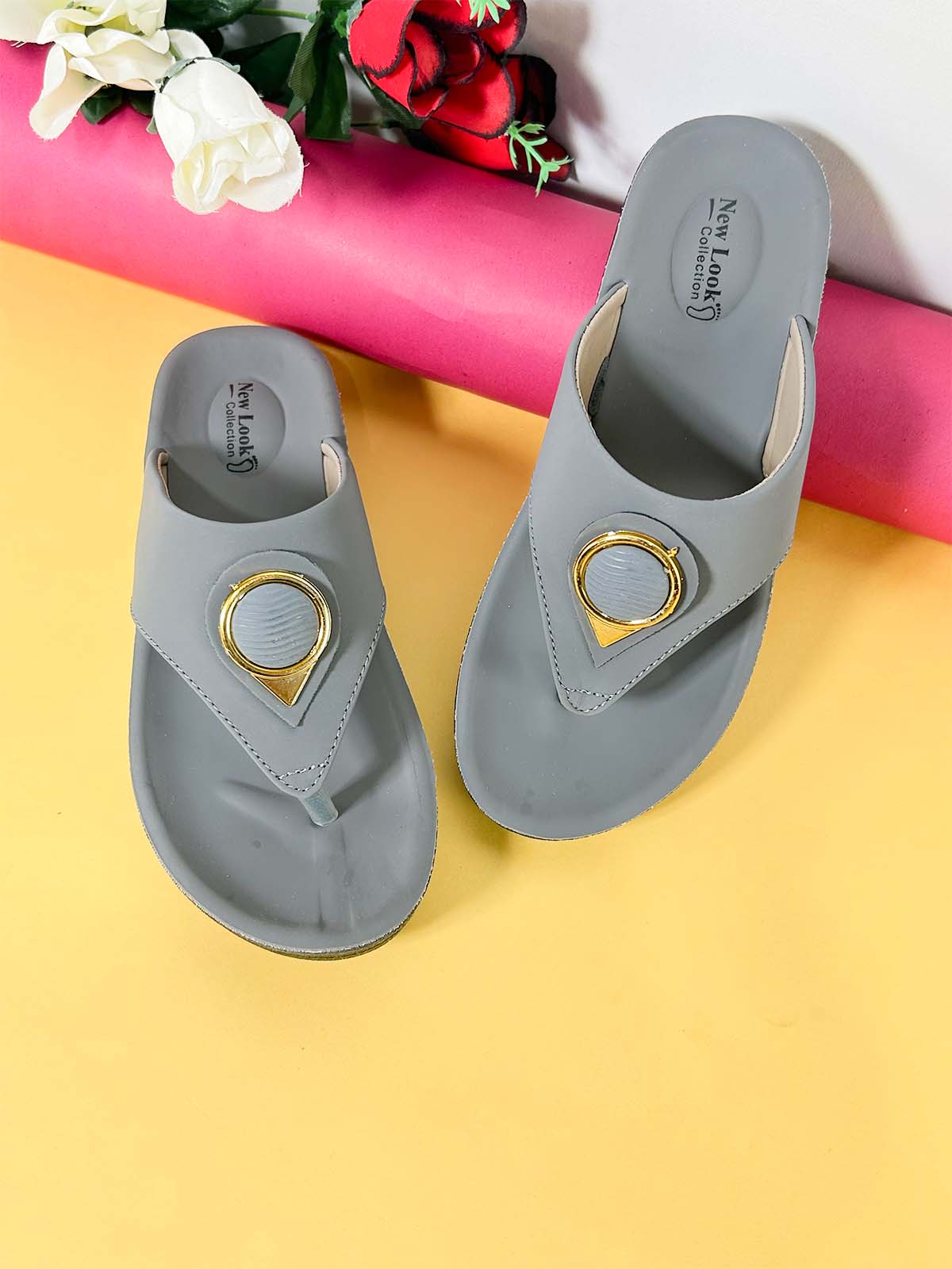 Grey Casual Slipper for Women WS43