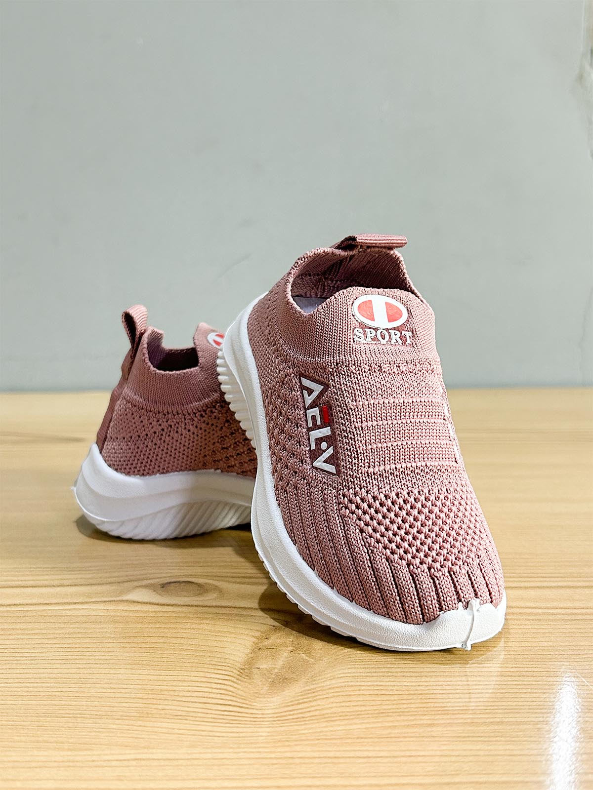 1Yrs - 12Yrs Blush Casual Sneakers For Kids BJ50