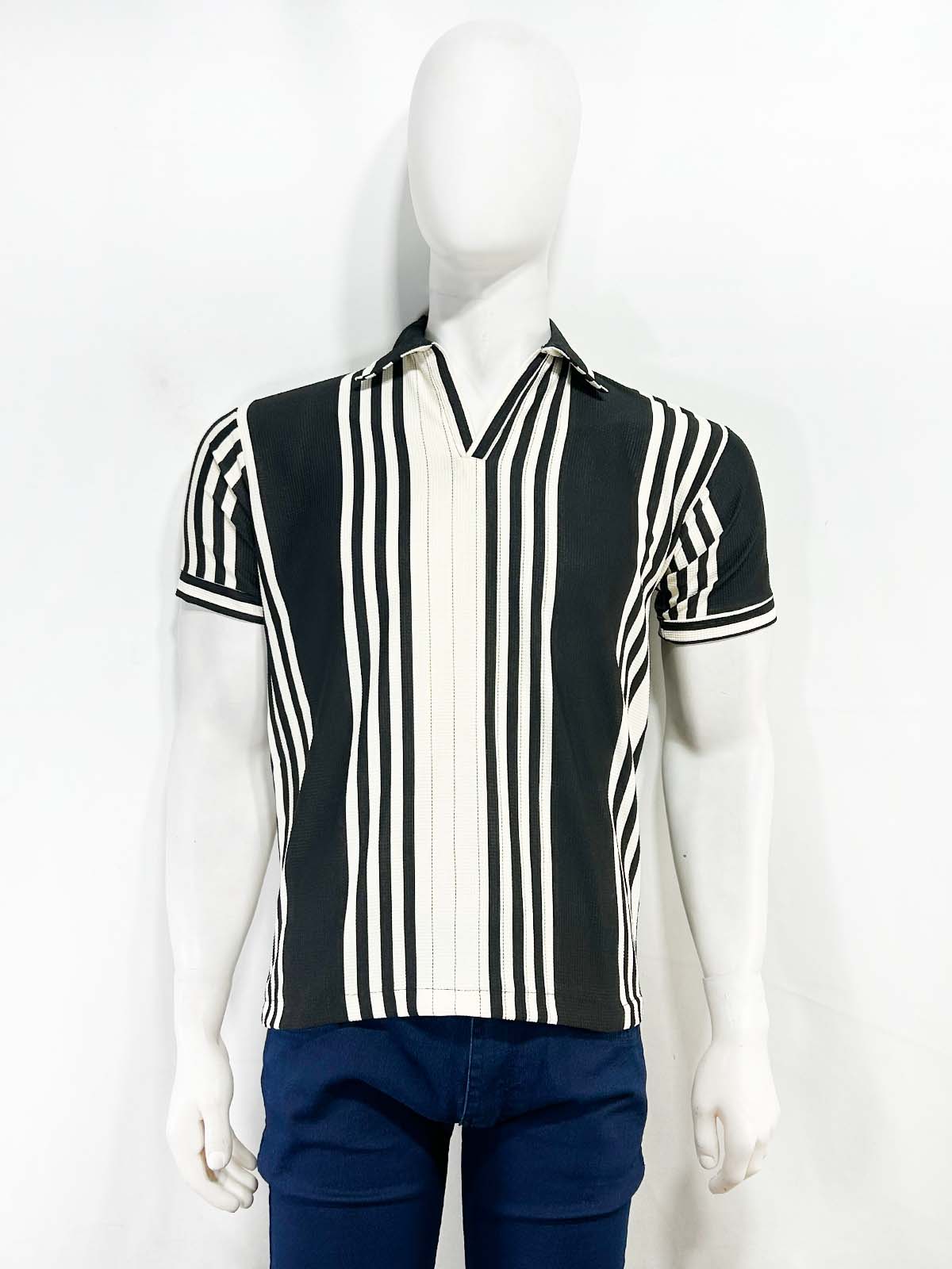 Black Old Money Polo T-Shirt For Men MTS479
