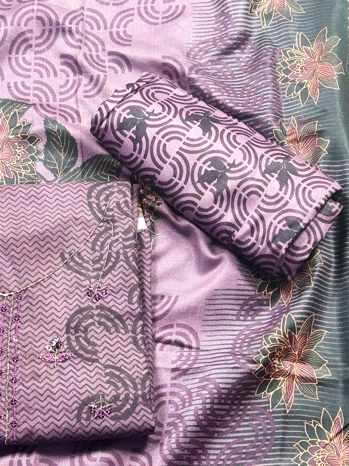 3Pcs Unstitched Digital Lawn Suit For Women WU254