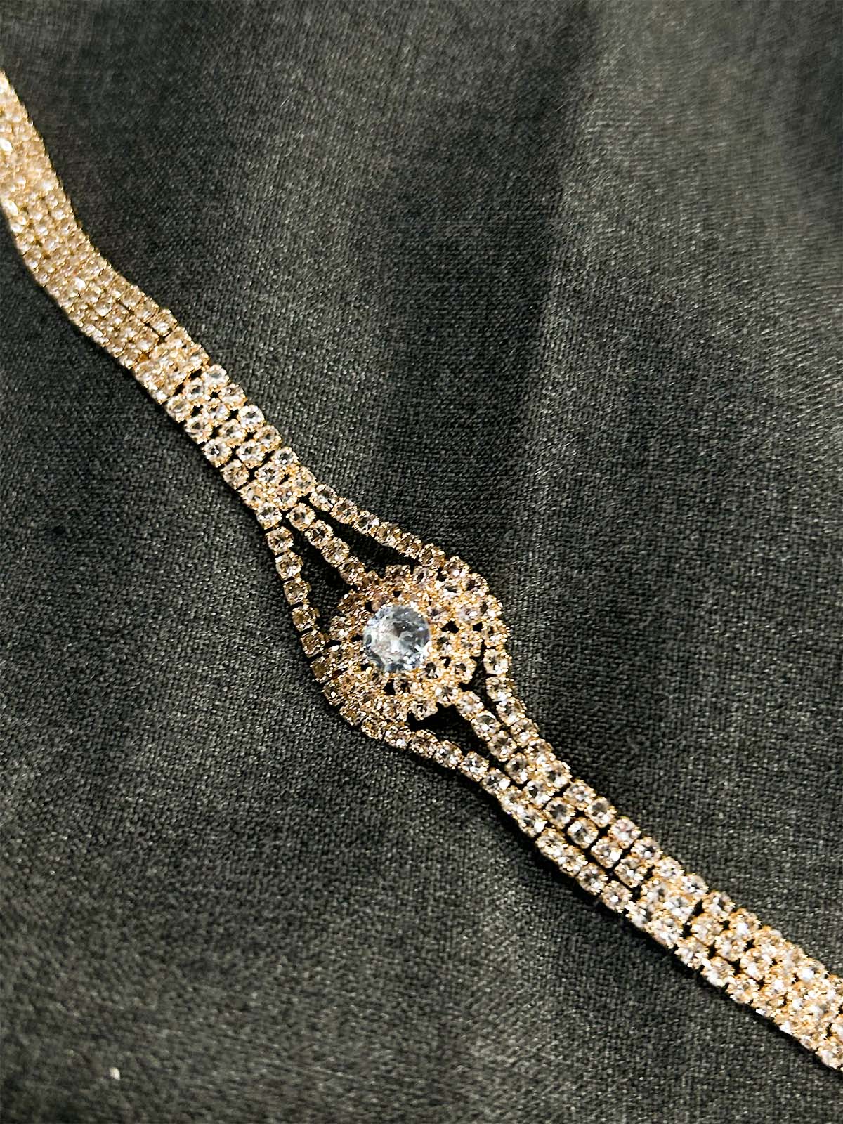 Golden Fancy Bracelet WGN25